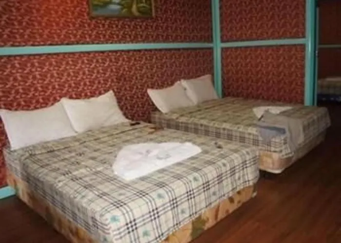 Village Resort Cordova (Mactan)